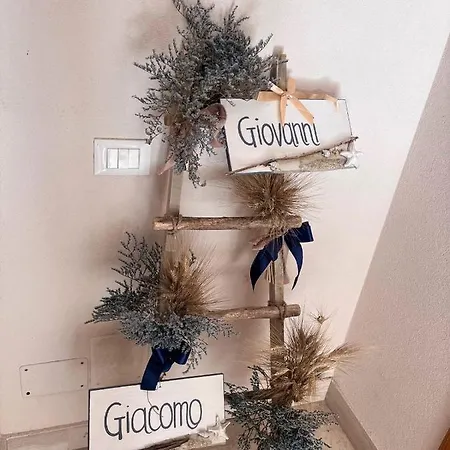 Bilo Giovanni Con Terrazzo A 150 M Dal Mare